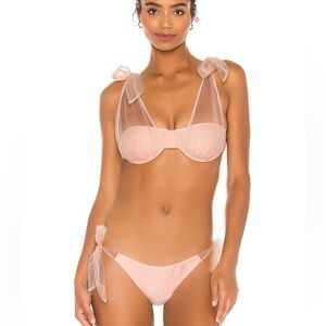 Major Elle Aurelie Top & Bottom